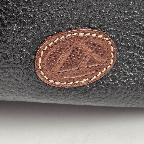 Liz Claiborne Shoulder Bag Black Leather Brown Accents Adjustable Strap Pocket - Picture 7 of 11